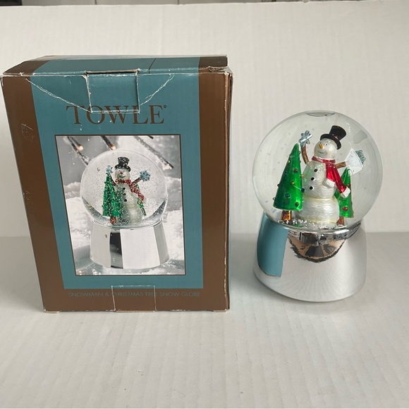 TOWLE SILVERSMITHS Snowman Christmas Tree Snow Globe MUSIC BOX Holiday Decor - Picture 2 of 10